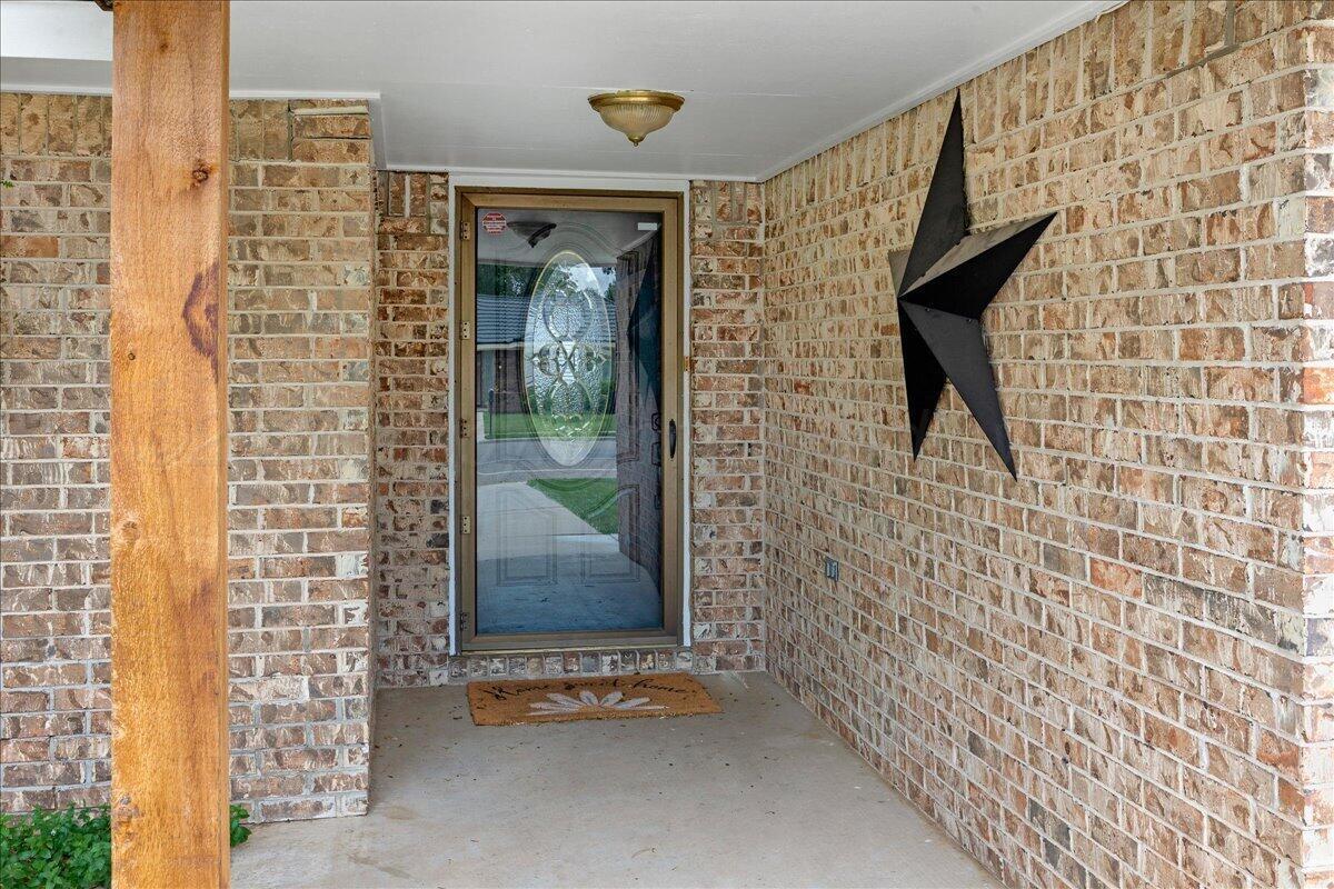 3529 Cinderella Lane Amarillo, TX 79121 - Photo 3 of 30 03-Front Entry