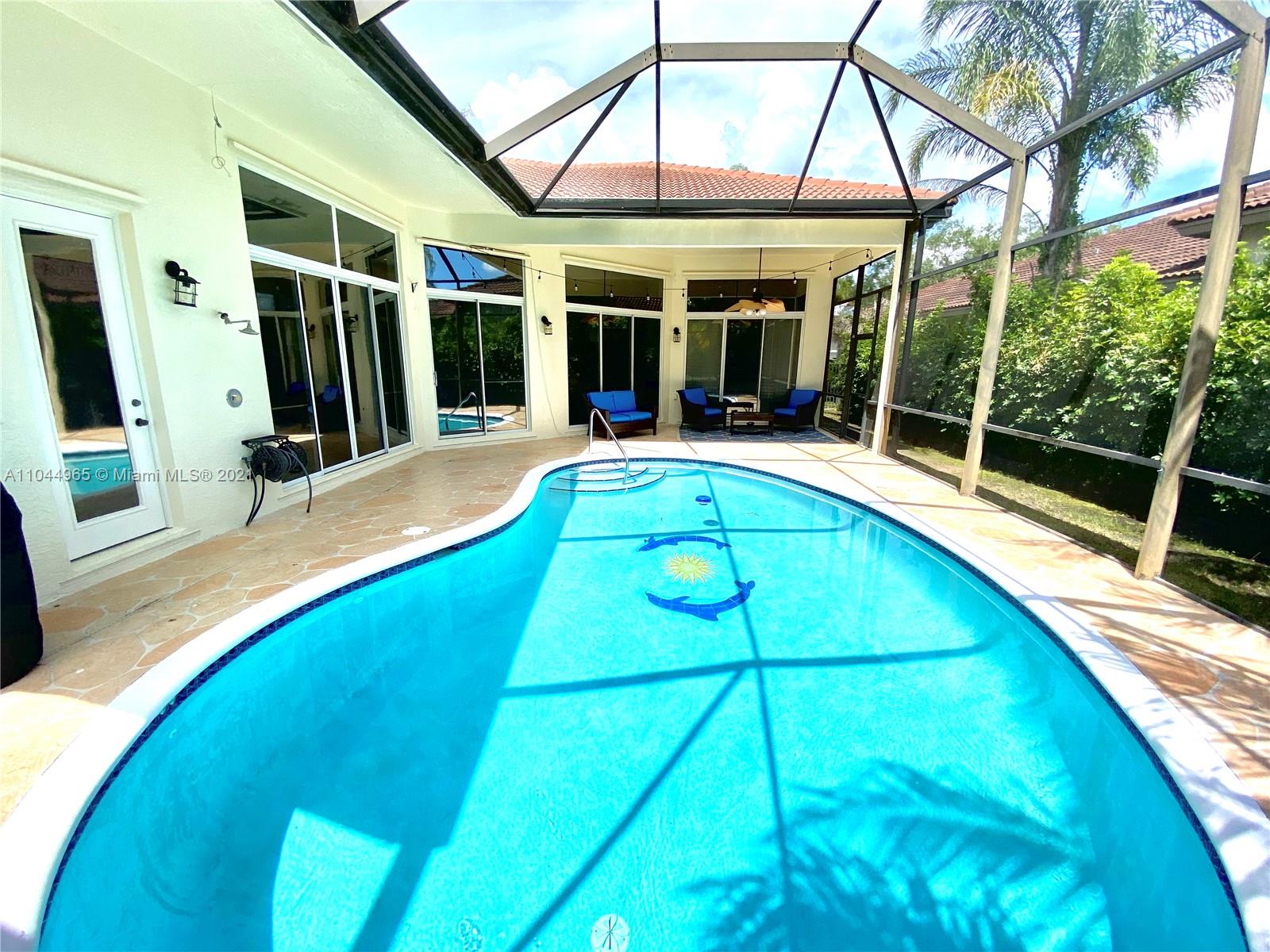 2893 Oakbrook Drive Weston, FL 33332 - Photo 13 of 14