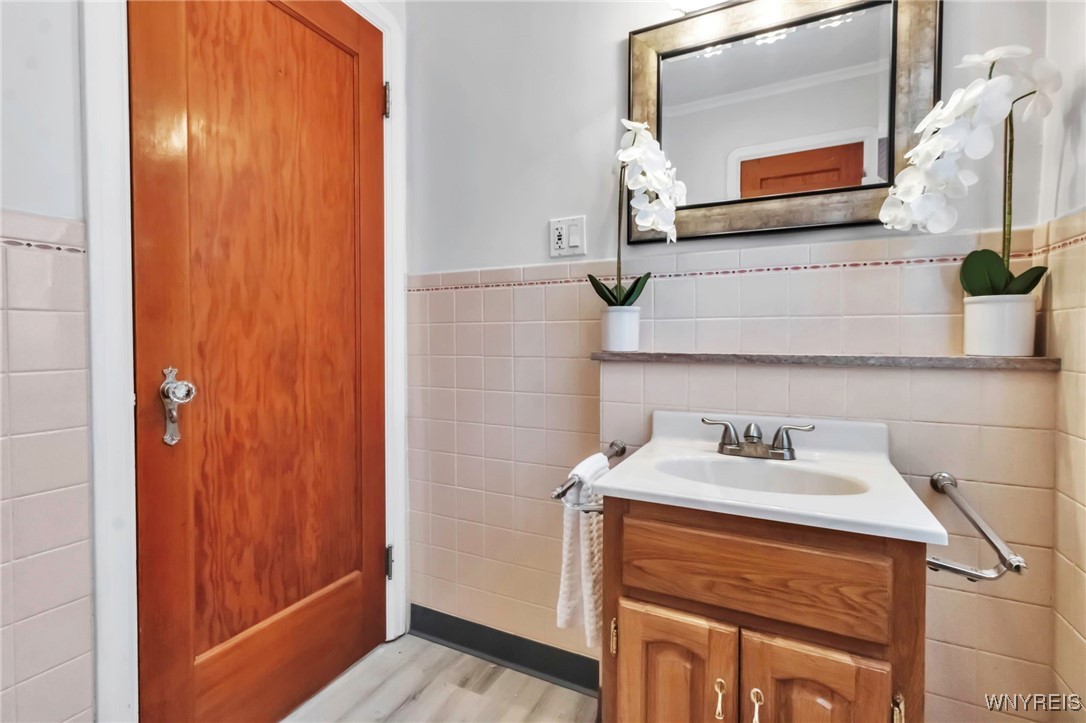 96 Amherstdale Road Amherst, NY 14226 - Photo 35 of 47