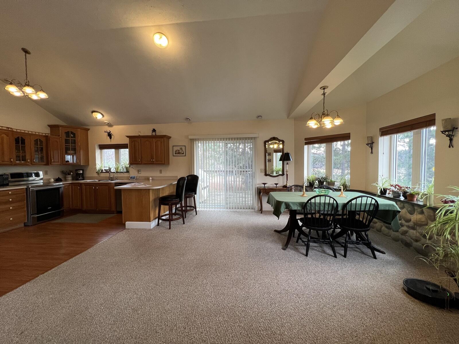 11638 Pierce Road Canadian Lakes, MI 49346 - Photo 5 of 32 5 Dining