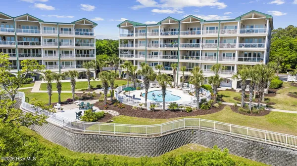 $529,000 | 915 Shoreline Drive West, Unit 112, Sunset Beach, NC 28468