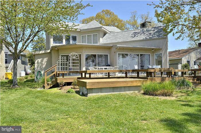 1093 Broadwater Point Road Churchton, MD 20733 - Photo 3 of 30 Exterior (Rear)