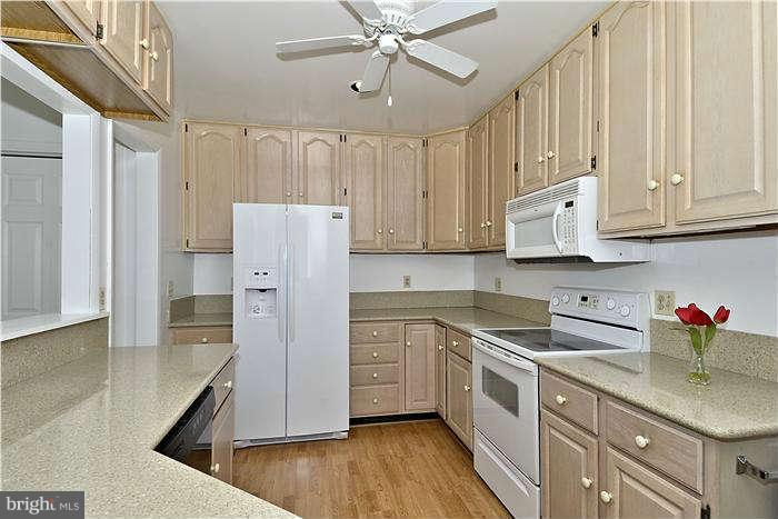 1093 Broadwater Point Road Churchton, MD 20733 - Photo 22 of 30 Kitchen