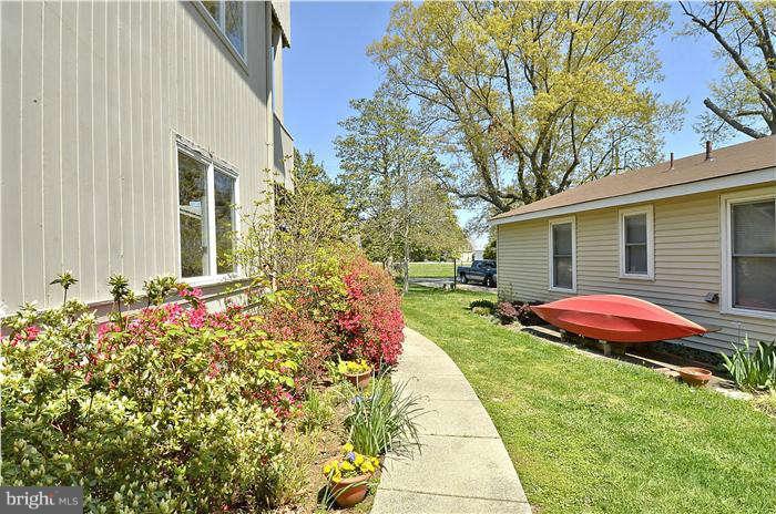 1093 Broadwater Point Road Churchton, MD 20733 - Photo 6 of 30 Exterior (General)