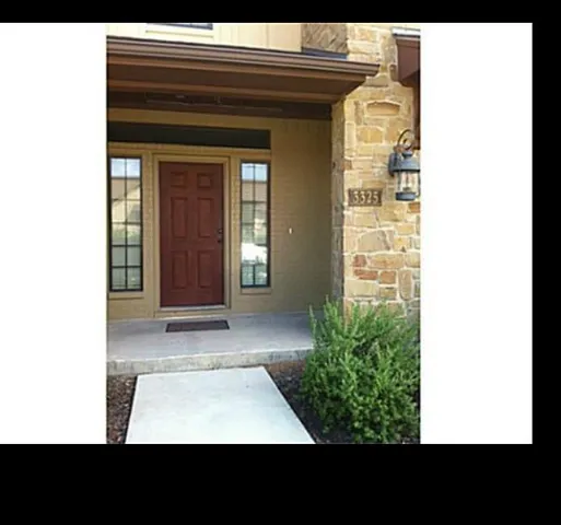 a view of outdoor space