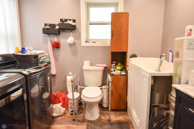 $100,000 | 410 9 1/2 Street North, Wahpeton, ND 58075