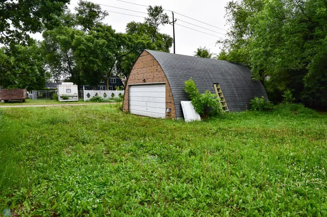 $100,000 | 410 9 1/2 Street North, Wahpeton, ND 58075