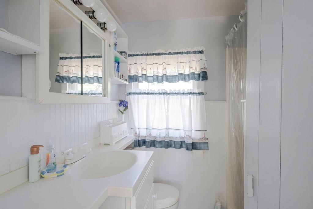 420 Chequessett Neck Road, Unit J Wellfleet, MA 02667 - Photo 12 of 21