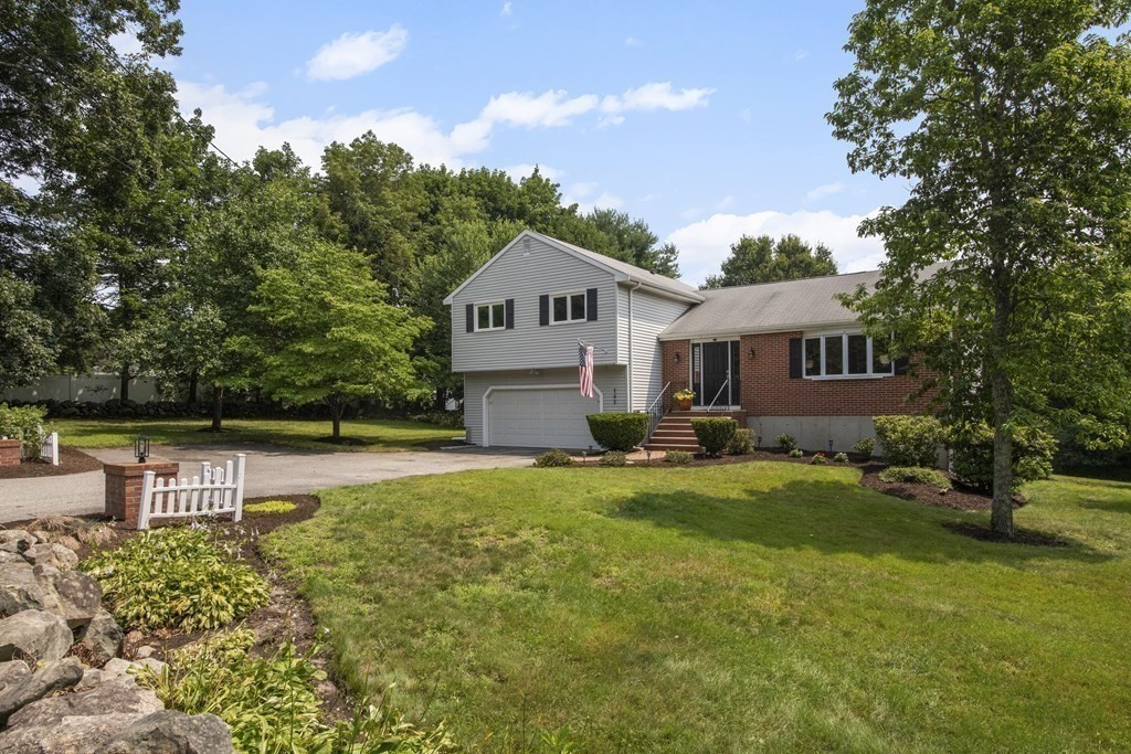 145 Harding Street Medfield, MA 02052 - Photo 1 of 42 Gallery Image 1