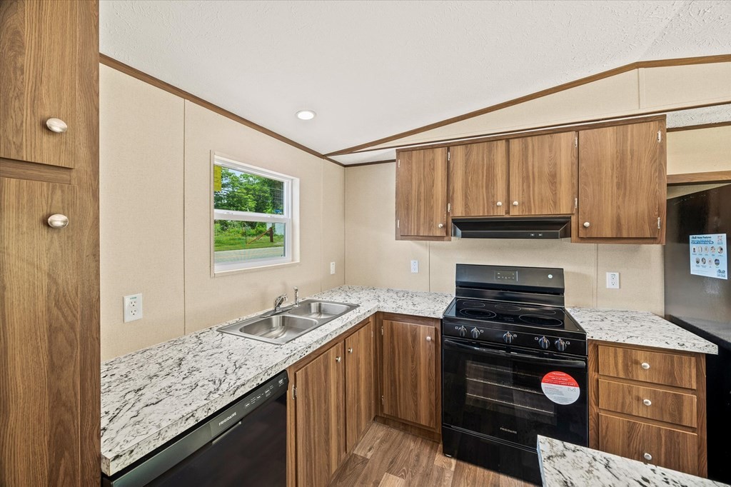 814 Old Dunlap Road Spencer, TN 38585 - Photo 8 of 21 Gallery Image 8