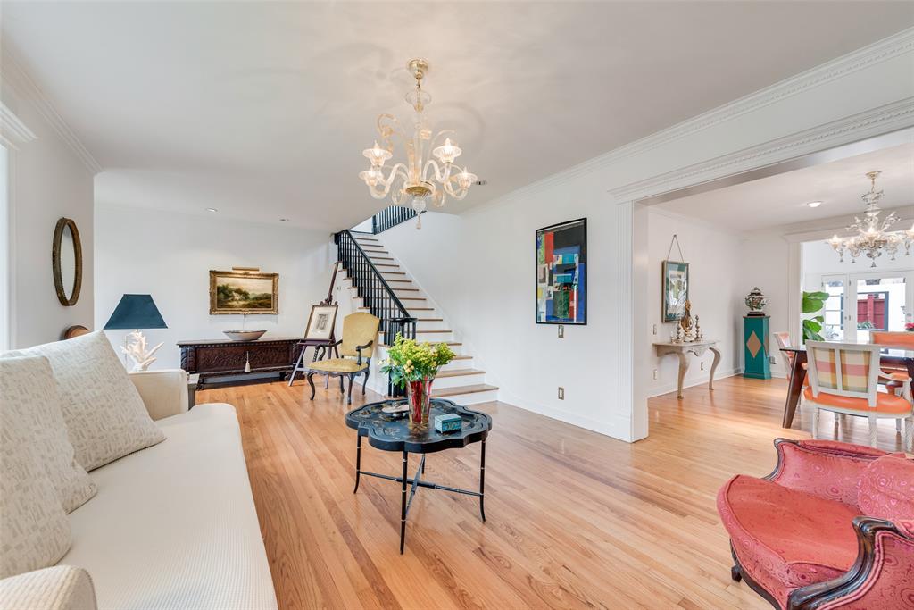 4330 Rawlins Street Dallas, TX 75219 - Photo 13 of 40
