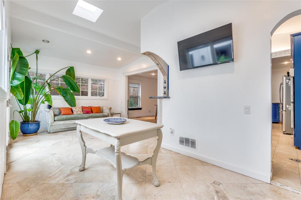 4330 Rawlins Street Dallas, TX 75219 - Photo 21 of 40