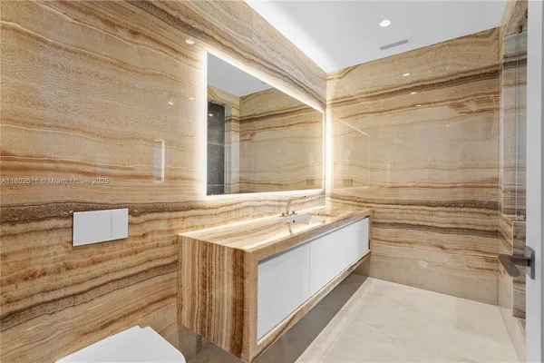 $57,500 | 17901 Collins Avenue, Unit 2404, Sunny Isles Beach, FL 33160