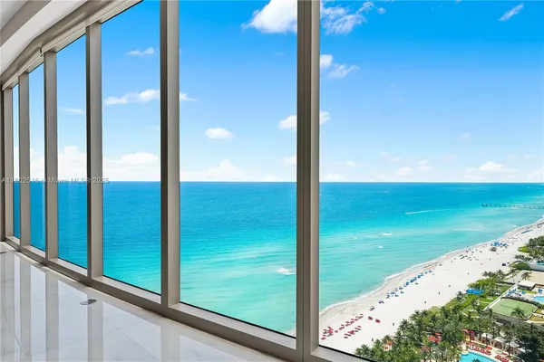 $57,500 | 17901 Collins Avenue, Unit 2404, Sunny Isles Beach, FL 33160