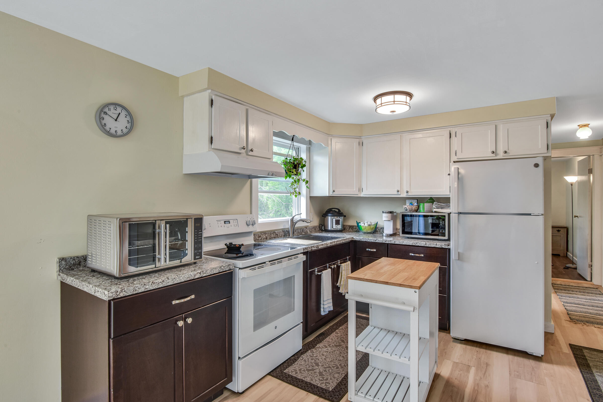 261 Center Road Fairfield, ME 04937 - Photo 5 of 37 108935gr-128