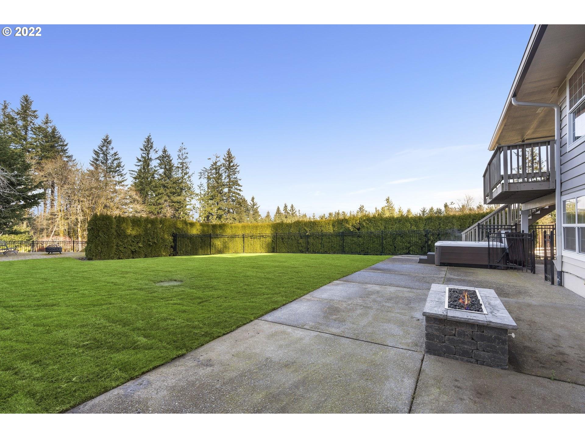 735 Southwest Schaeffer Road West Linn, OR 97068 - Photo 25 of 32 Gallery Image 25