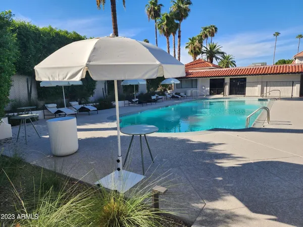 $1,840 | 4301 North 24th Street, Unit 154, Phoenix, AZ 85016