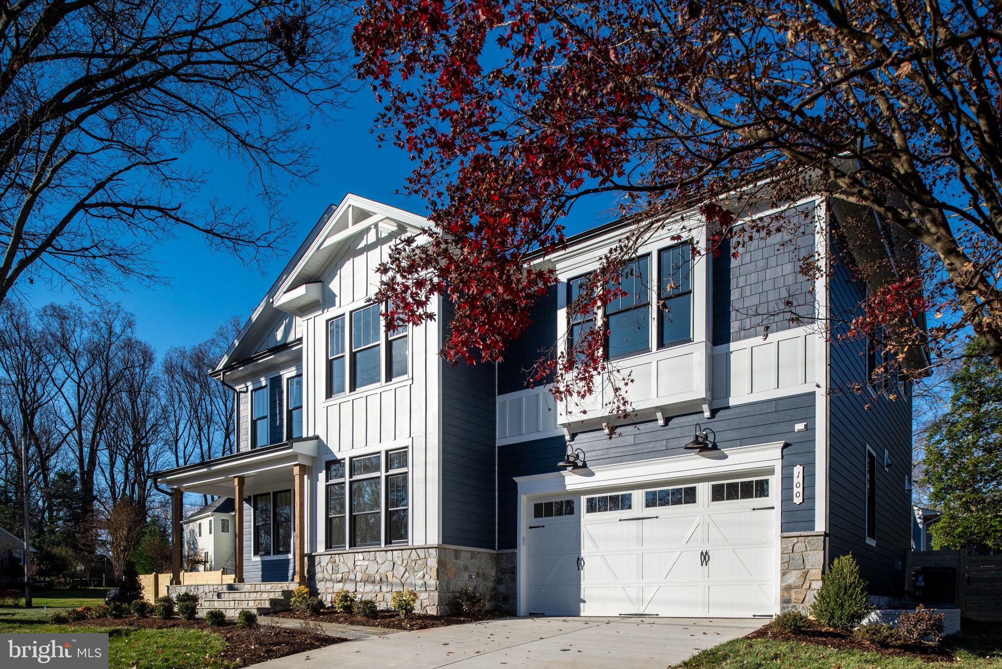 409 Yeonas Dr Southwest