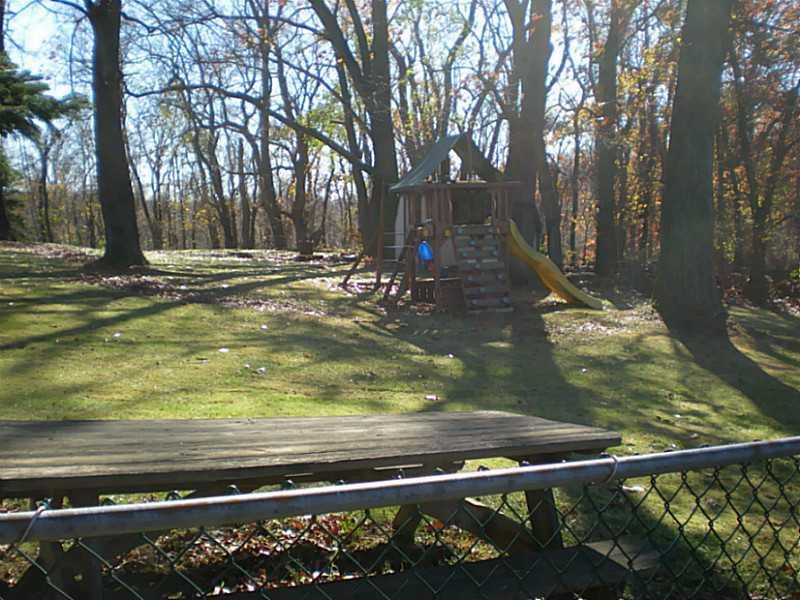 7 West Hillcrest Road Eighty Four, PA 15330 - Photo 13 of 19 Yard/Garden.