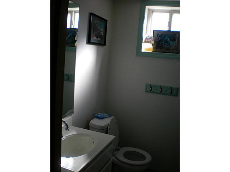 7 West Hillcrest Road Eighty Four, PA 15330 - Photo 19 of 19 Full Bath.