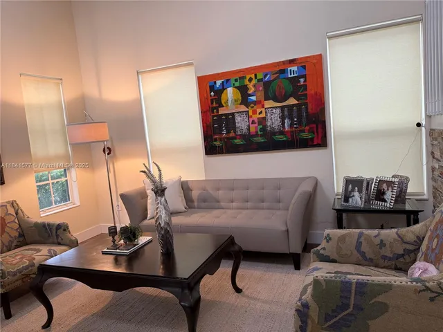 $920,000 | 17012 Southwest 91st Street, Miami, FL 33196