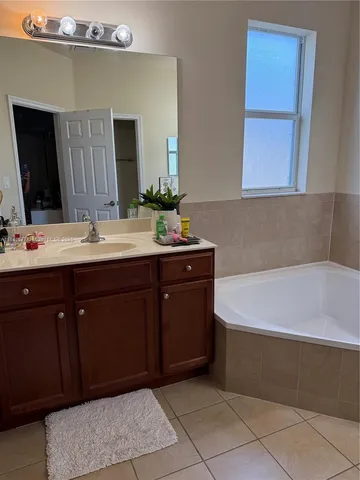 $920,000 | 17012 Southwest 91st Street, Miami, FL 33196