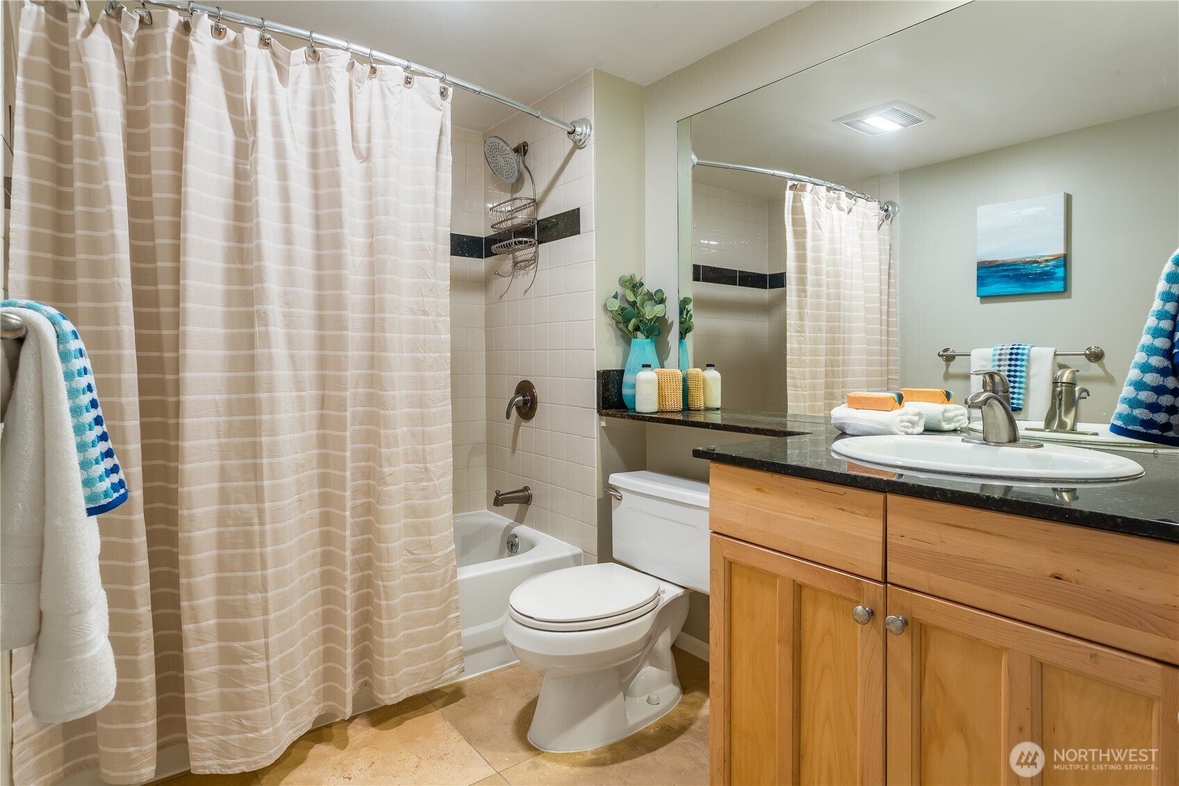 1415 2nd Avenue, Unit 1503 Seattle, WA 98101 - Photo 17 of 36