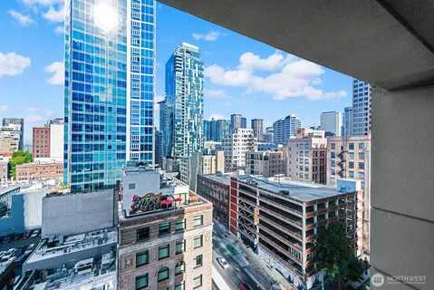 $495,000 | 1415 2nd Avenue, Unit 1503, Seattle, WA 98101