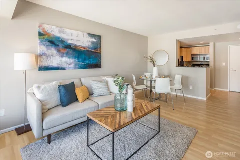 $495,000 | 1415 2nd Avenue, Unit 1503, Seattle, WA 98101