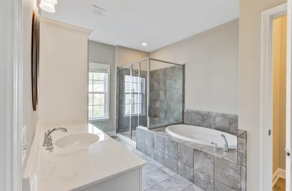 $3,100 | 2005 Kings Gate Lane, Mount Pleasant, SC 29466