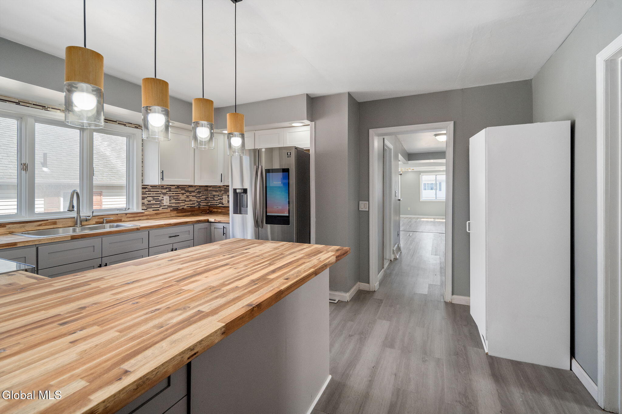 418 Eleventh Street Schenectady, NY 12306 - Photo 17 of 35 418 Eleventh St