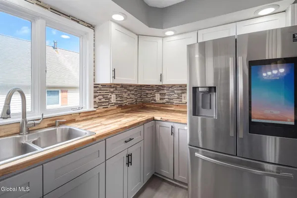 $277,000 | 418 Eleventh Street, Schenectady, NY 12306