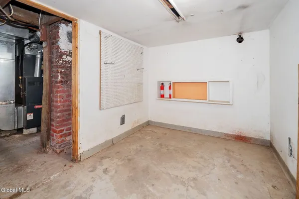 $277,000 | 418 Eleventh Street, Schenectady, NY 12306