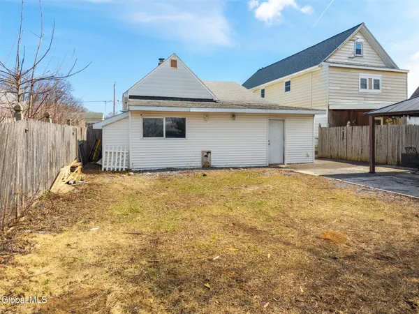 $277,000 | 418 Eleventh Street, Schenectady, NY 12306