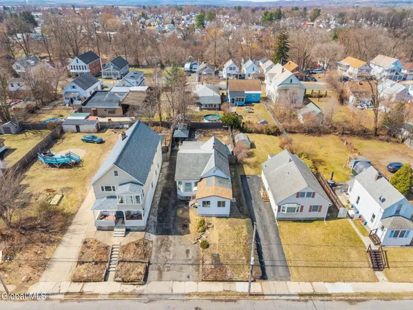 $277,000 | 418 Eleventh Street, Schenectady, NY 12306