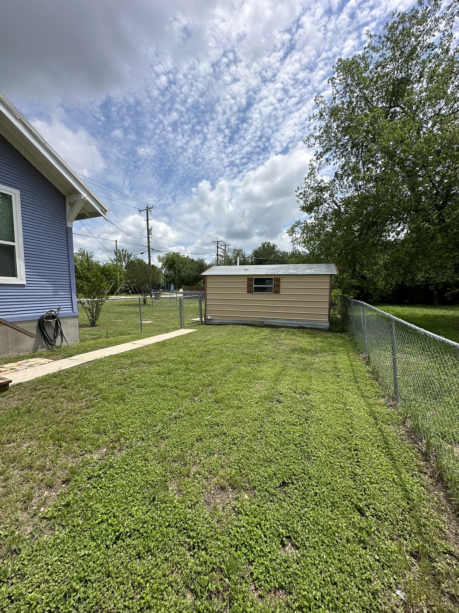 719 West 3rd Street Taylor, TX 76574 - Photo 24 of 31 View of backyard
