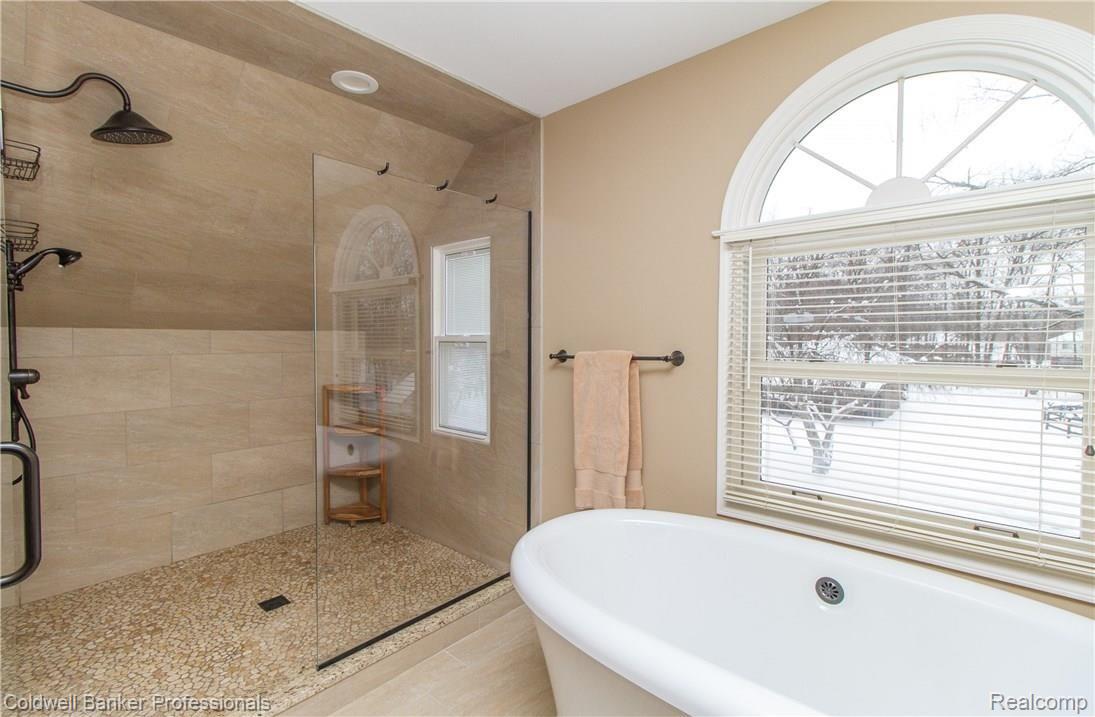 9150 Fox Hollow Road Clarkston, MI 48348 - Photo 36 of 58 Heated floors too!