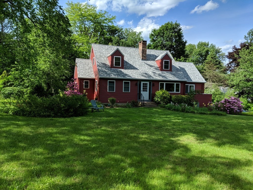 72 Chapel Road Amherst, MA 01002 - Photo 1 of 38