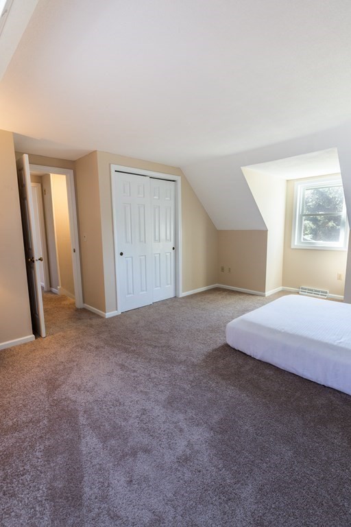 72 Chapel Road Amherst, MA 01002 - Photo 21 of 38