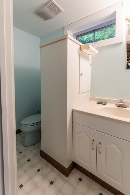 72 Chapel Road Amherst, MA 01002 - Photo 27 of 38