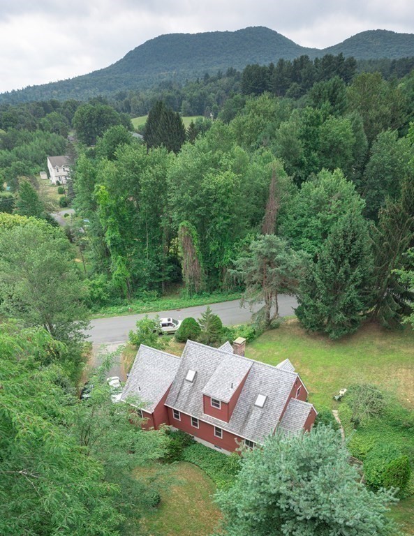 72 Chapel Road Amherst, MA 01002 - Photo 7 of 38