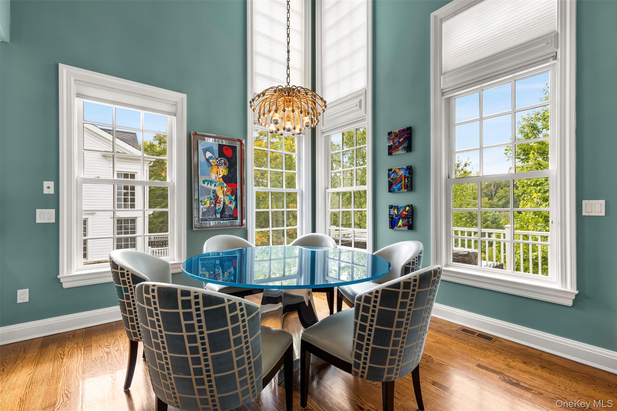 10 Shadow Tree Lane Briarcliff Manor, NY 10510 - Photo 10 of 38 Delightful eat in area adjacent to the kitchen