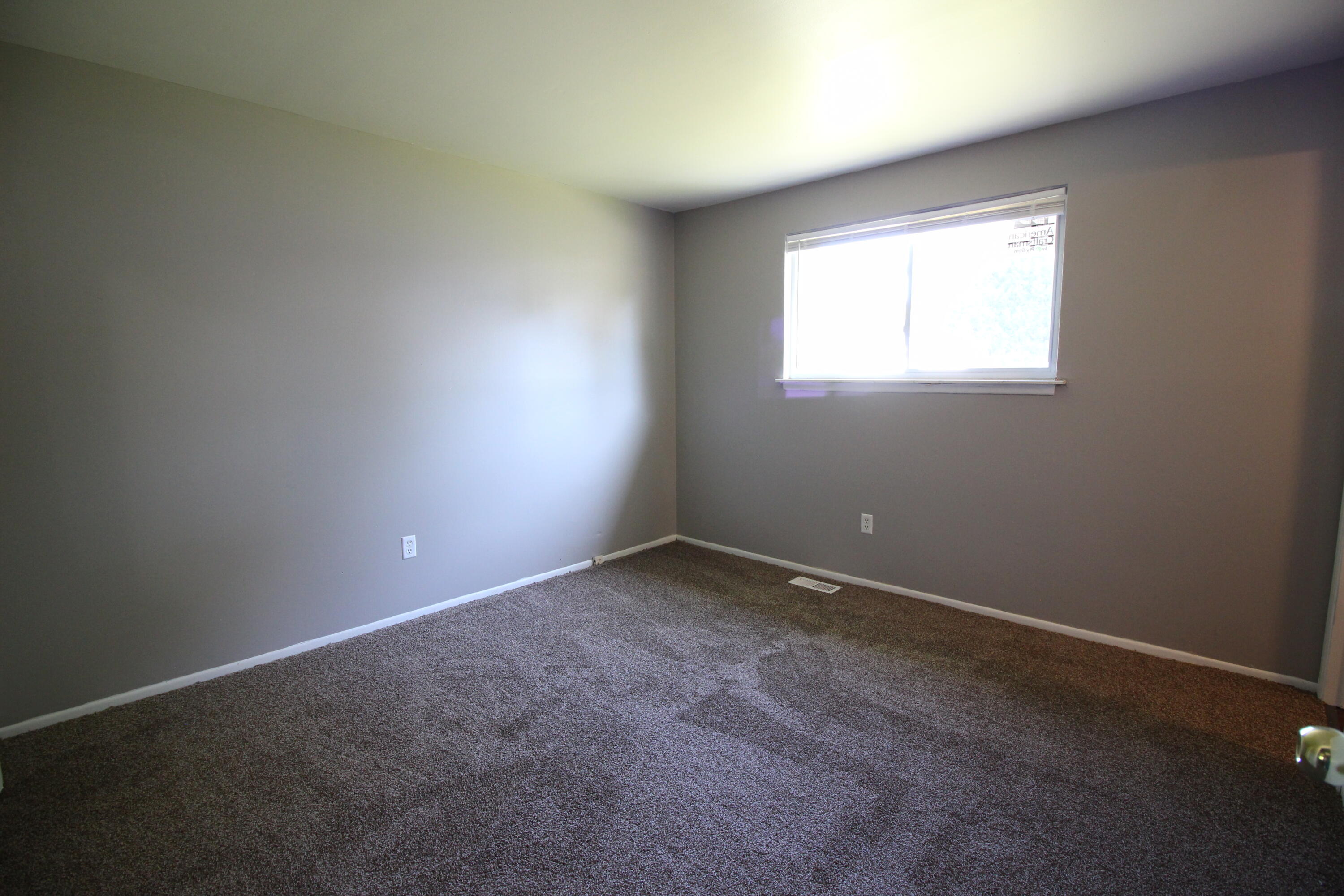 16265 Oakbrook Street Romulus, MI 48174 - Photo 13 of 17 IMG_9319