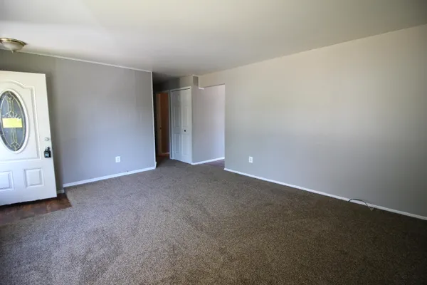 $170,000 | 16265 Oakbrook Street, Romulus, MI 48174