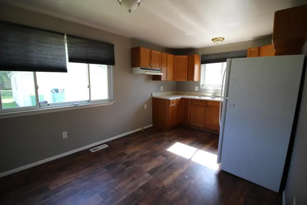$170,000 | 16265 Oakbrook Street, Romulus, MI 48174
