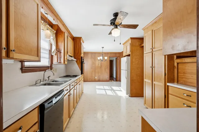 $1,600,000 | 835 Erckmann Drive, Mount Pleasant, SC 29464