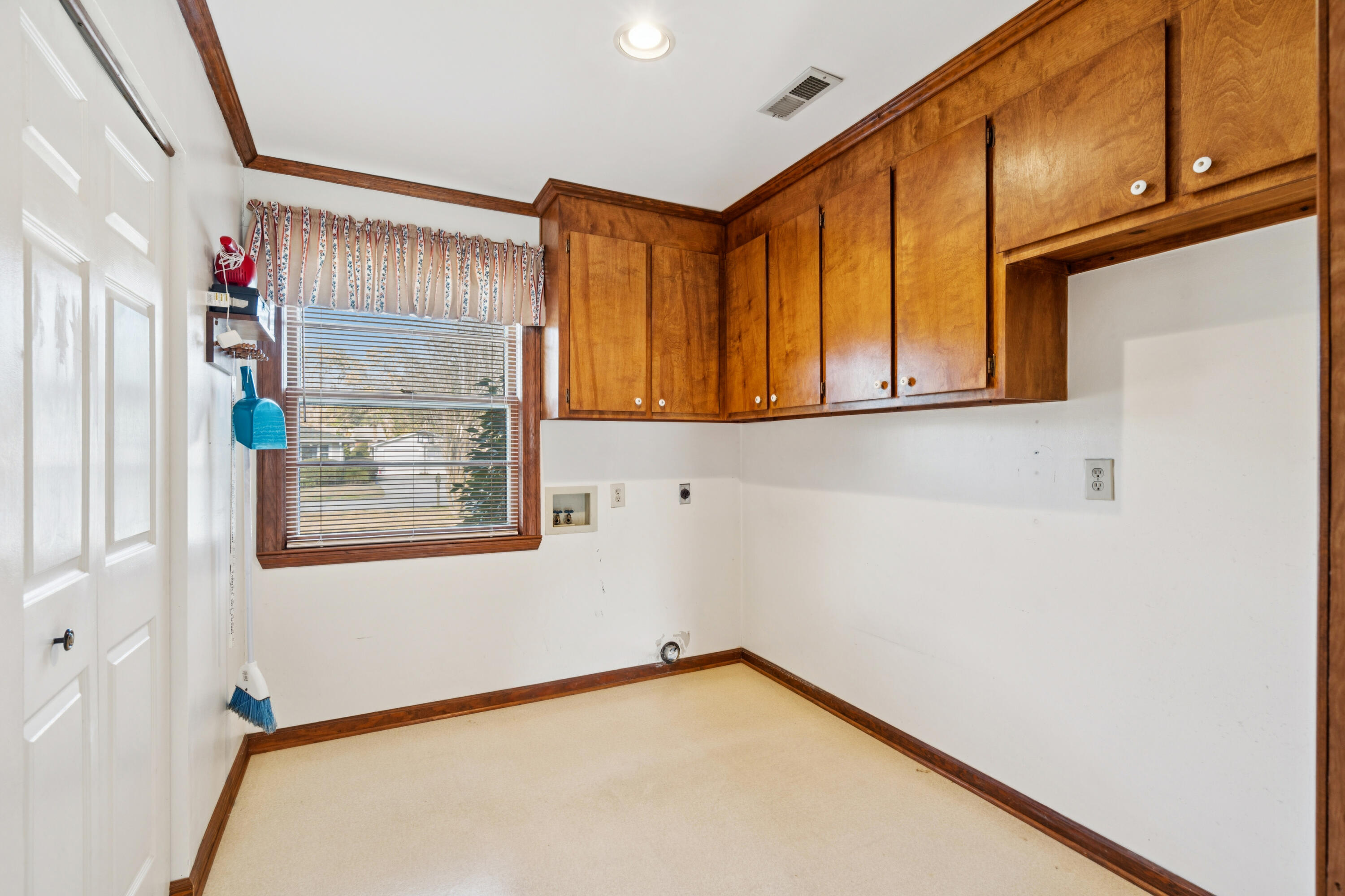 835 Erckmann Drive Mount Pleasant, SC 29464 - Photo 15 of 33 835ErckmannDr-KeenEyeMarketing-031