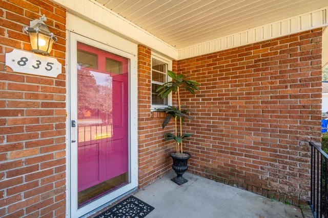 $1,600,000 | 835 Erckmann Drive, Mount Pleasant, SC 29464