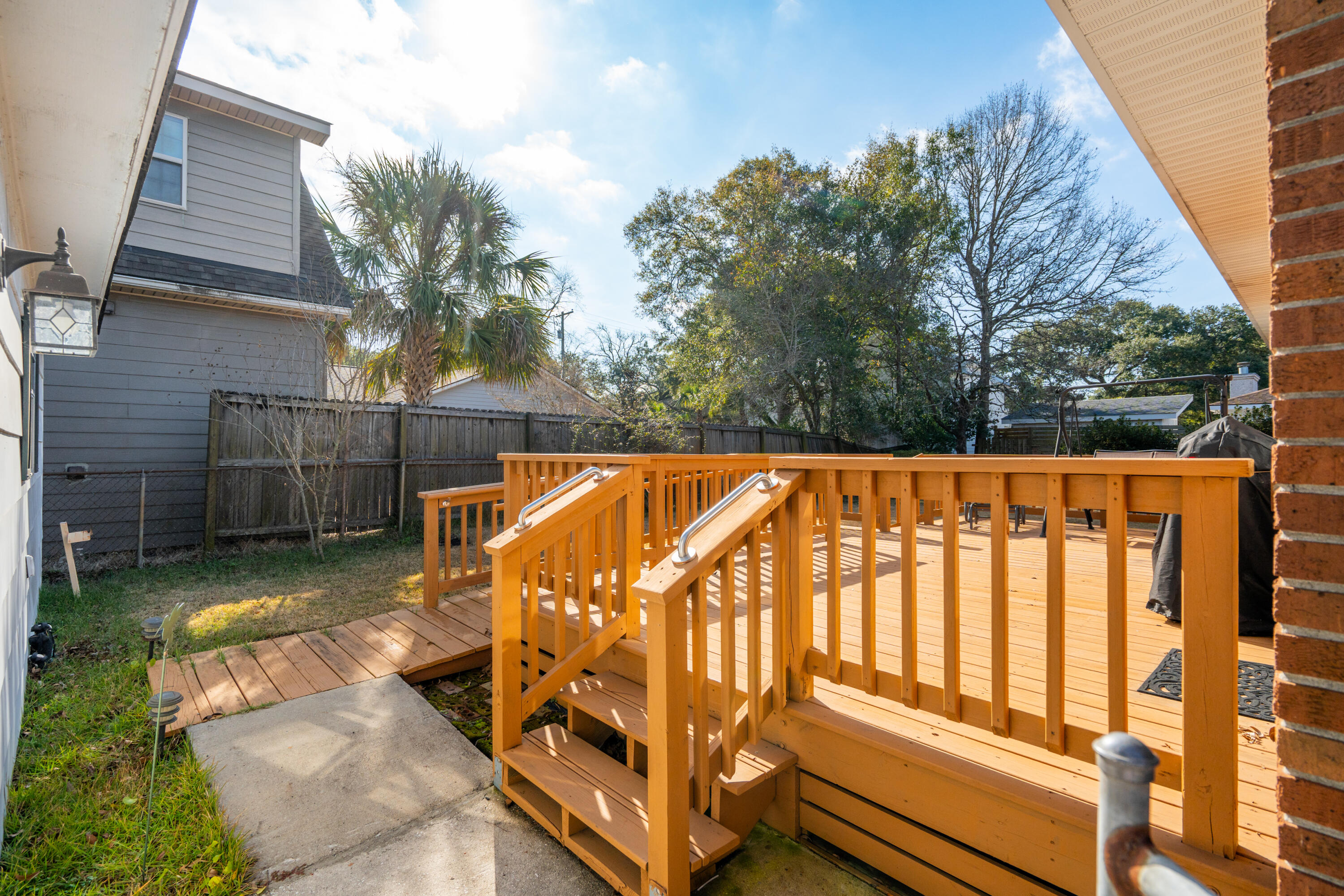 835 Erckmann Drive Mount Pleasant, SC 29464 - Photo 25 of 33 835ErckmannDr-KeenEyeMarketing-052