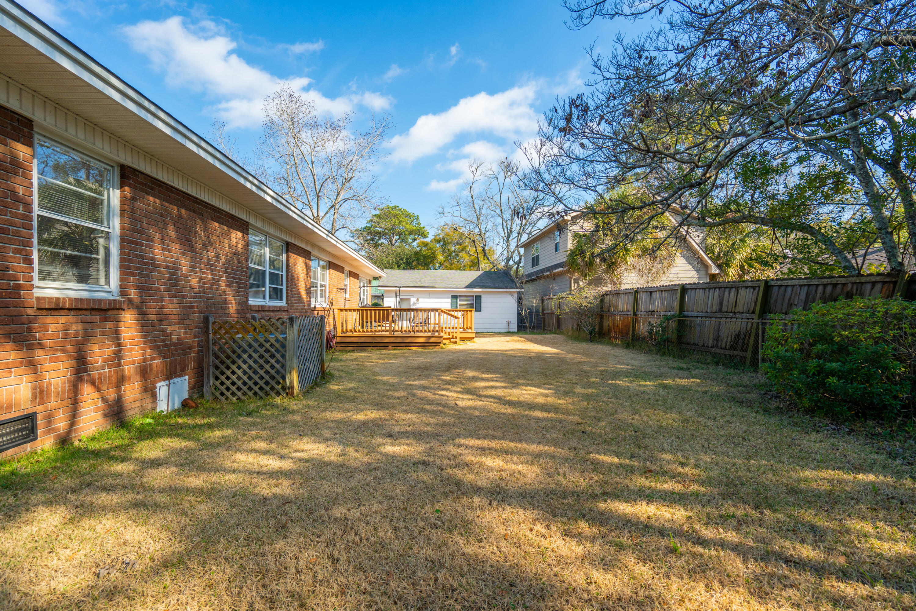 835 Erckmann Drive Mount Pleasant, SC 29464 - Photo 30 of 33 835ErckmannDr-KeenEyeMarketing-060